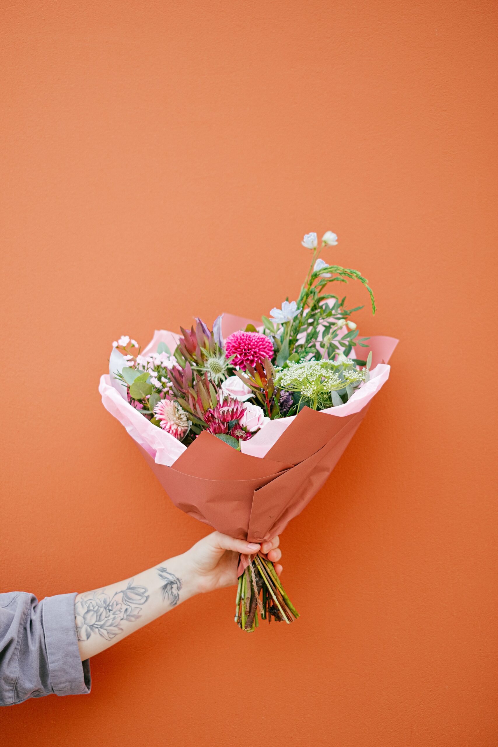 Flowers Cheer Up Your Girl With These 8 Flowers 7605